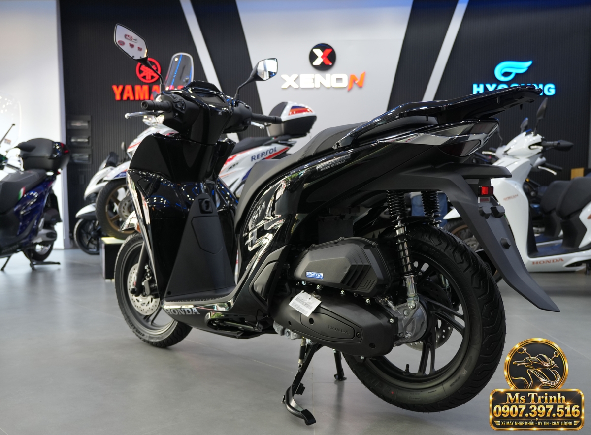 Honda SH150i Ý đen bóng 2027 tại Đồng Tháp - Sơn bóng lịch sự, tiện ích cho mỗi ngày
