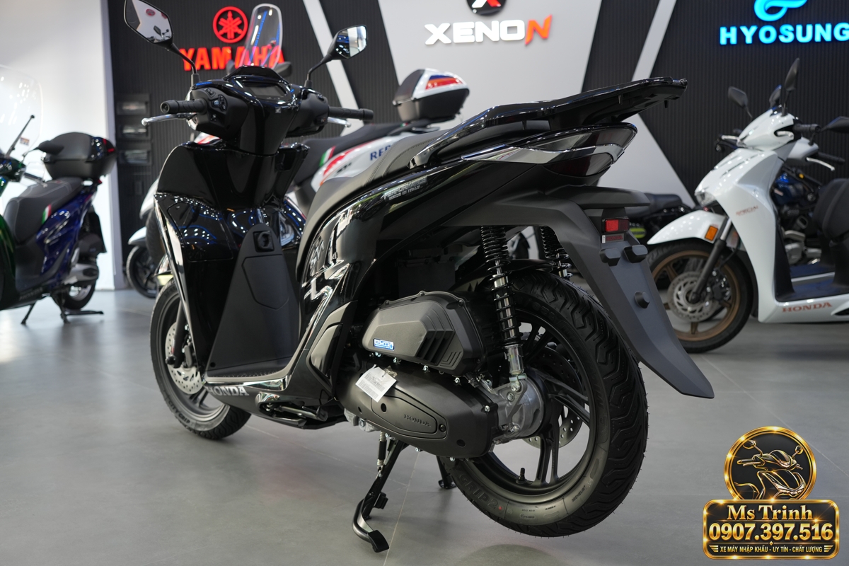 Honda SH150i Ý đen bóng 2027 tại Đồng Tháp - Sơn bóng lịch sự, tiện ích cho mỗi ngày