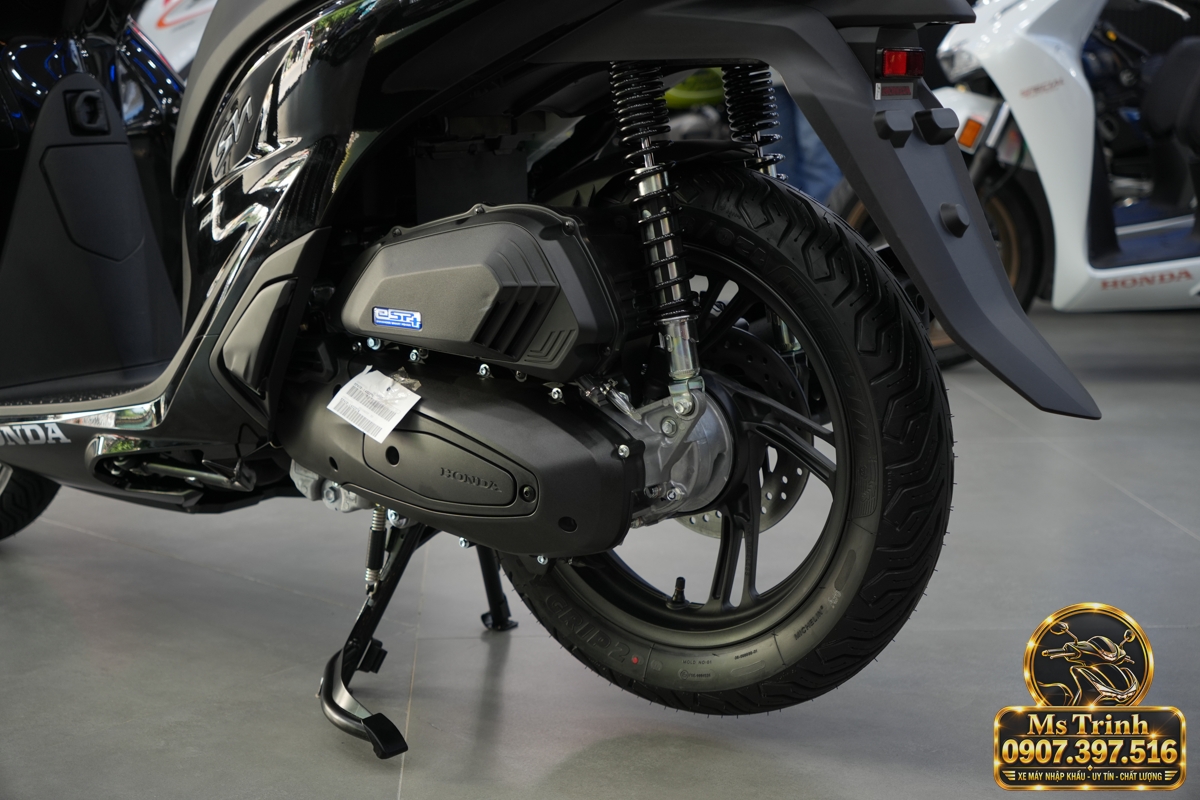 Honda SH150i Ý đen bóng 2027 tại Đồng Tháp - Sơn bóng lịch sự, tiện ích cho mỗi ngày