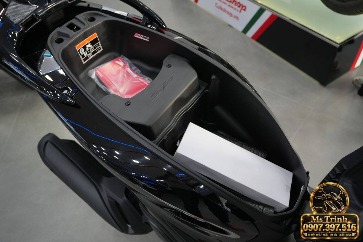 Honda SH150i Ý đen bóng 2027 tại Đồng Tháp - Sơn bóng lịch sự, tiện ích cho mỗi ngày