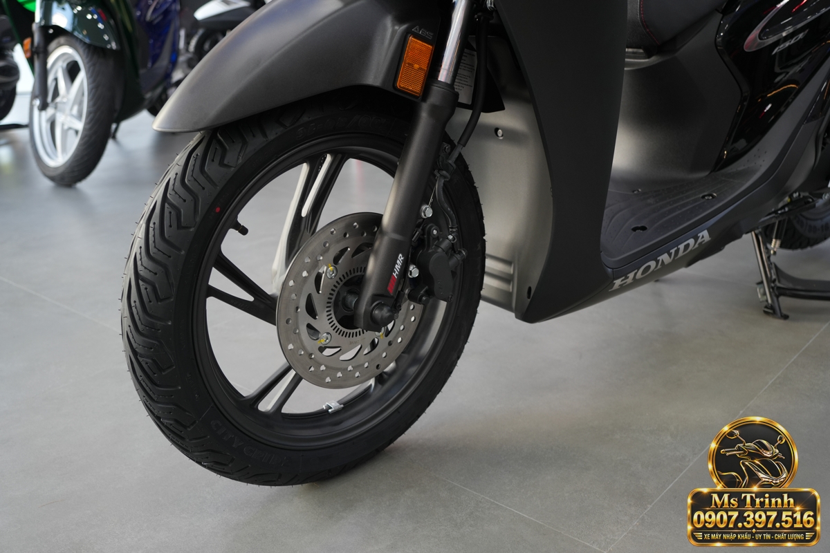 Honda SH150i Ý đen nhám 2027 tại Đồng Tháp sắc đen lịch lãm giá tốt, chính ngạch