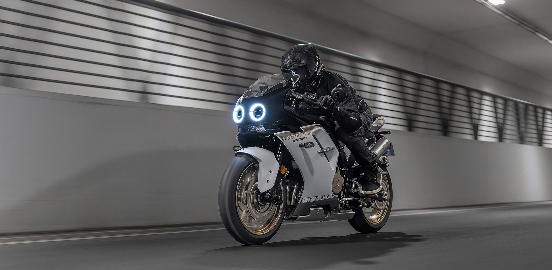 CF Moto VOOM 500SR, 4 Xi Lanh Thẳng Hàng, Retro Sport Độc Đáo tại Đồng Tháp