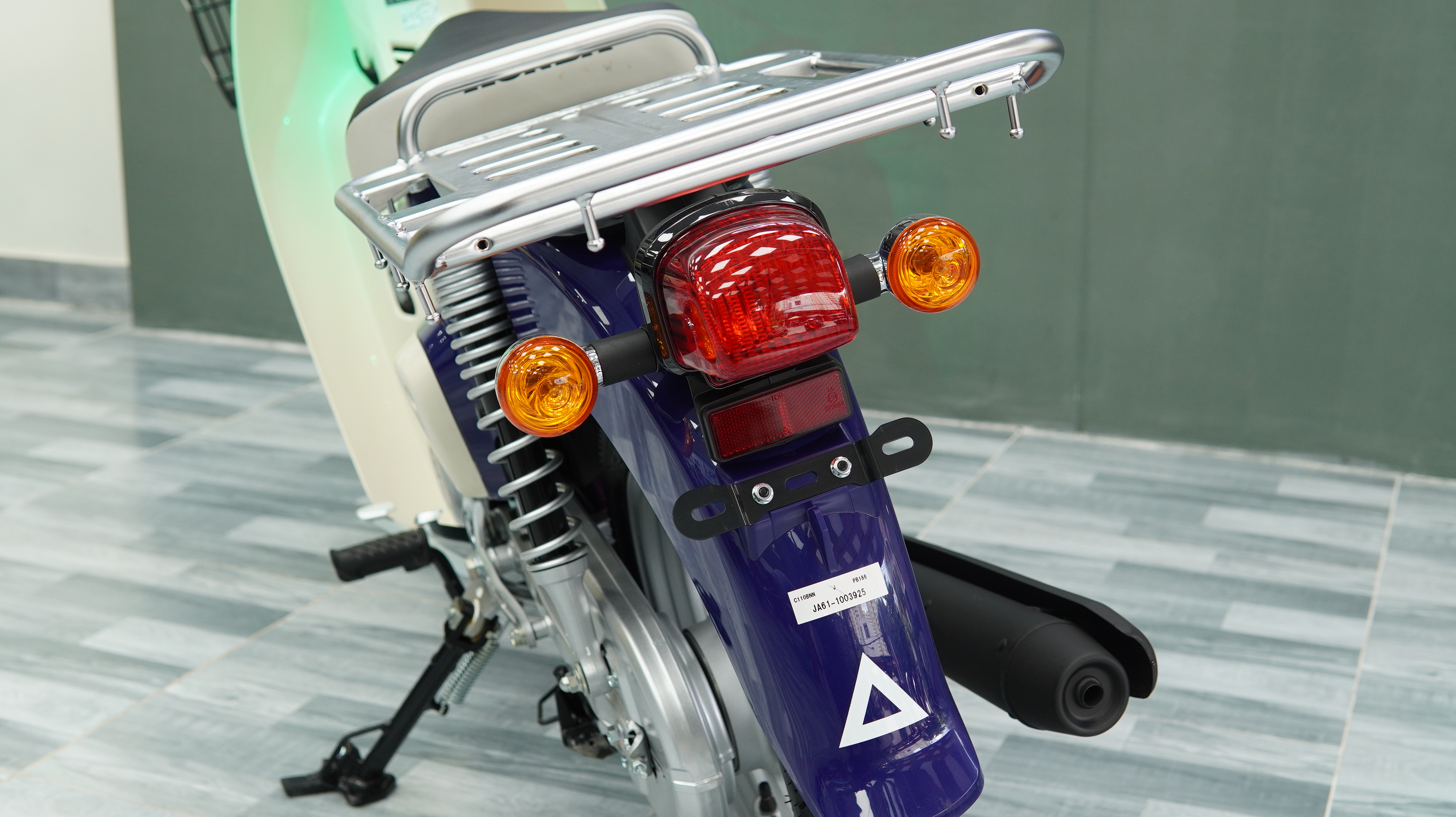 Honda Super Cub 110 Pro ABS 2025, Nhập Khẩu Chính Hãng Từ Nhật tại Đồng Tháp