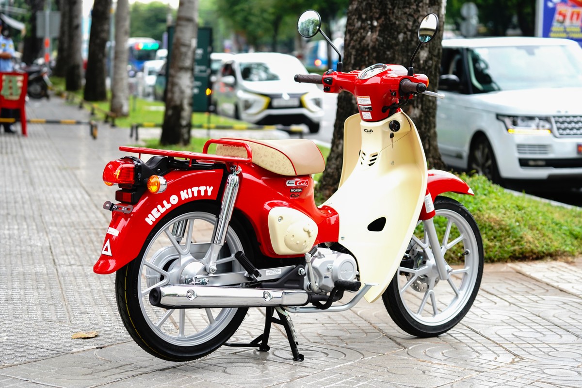 Honda Super Cub 110ABS Hello Kitty Edition, Made In Japan tại Đồng Tháp
