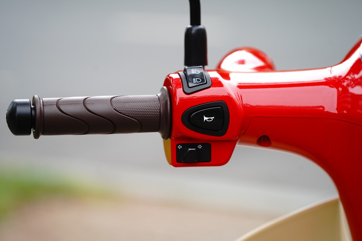 Honda Super Cub 110ABS Hello Kitty Edition, Made In Japan tại Đồng Tháp