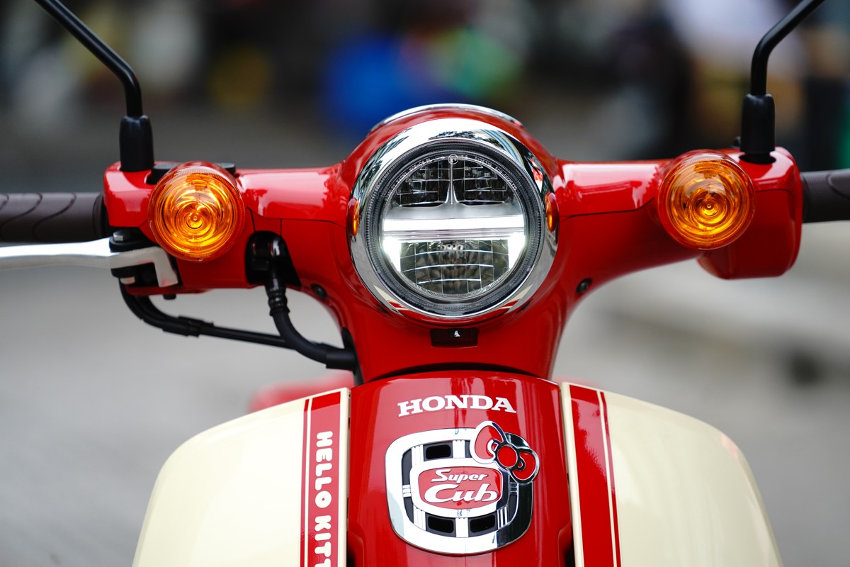 Honda Super Cub 110ABS Hello Kitty Edition, Made In Japan tại Đồng Tháp