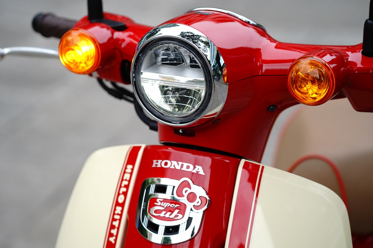 Honda Super Cub 110ABS Hello Kitty Edition, Made In Japan tại Đồng Tháp