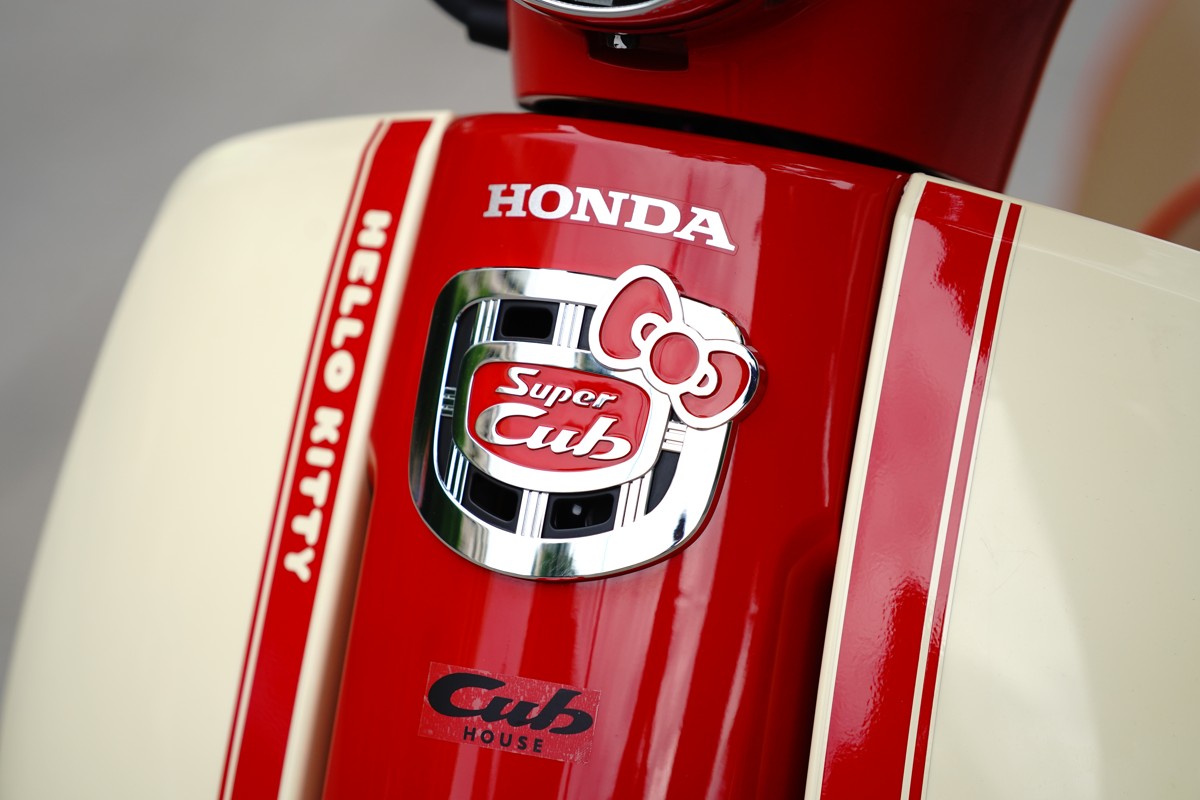 Honda Super Cub 110ABS Hello Kitty Edition, Made In Japan tại Đồng Tháp
