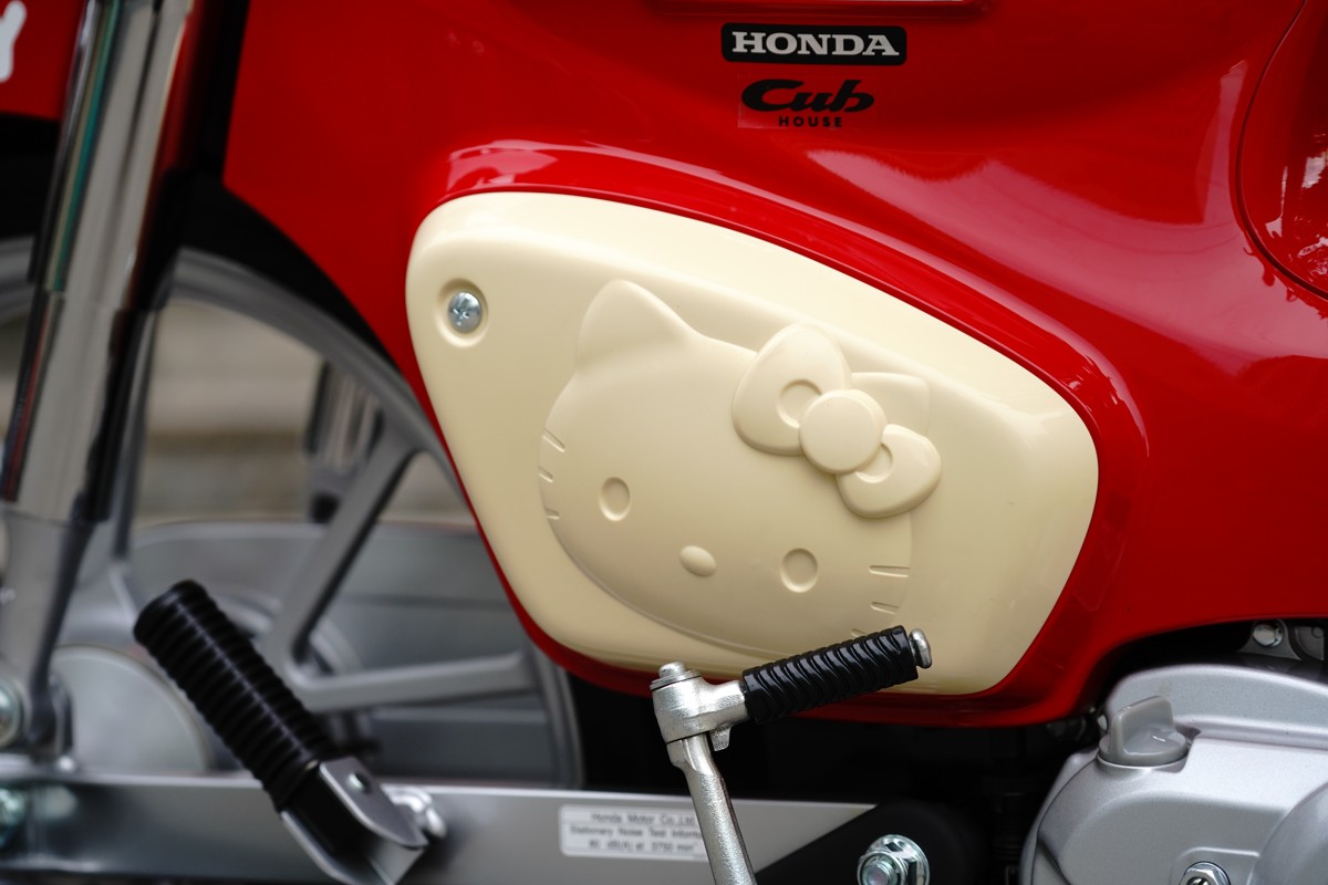 Honda Super Cub 110ABS Hello Kitty Edition, Made In Japan tại Đồng Tháp