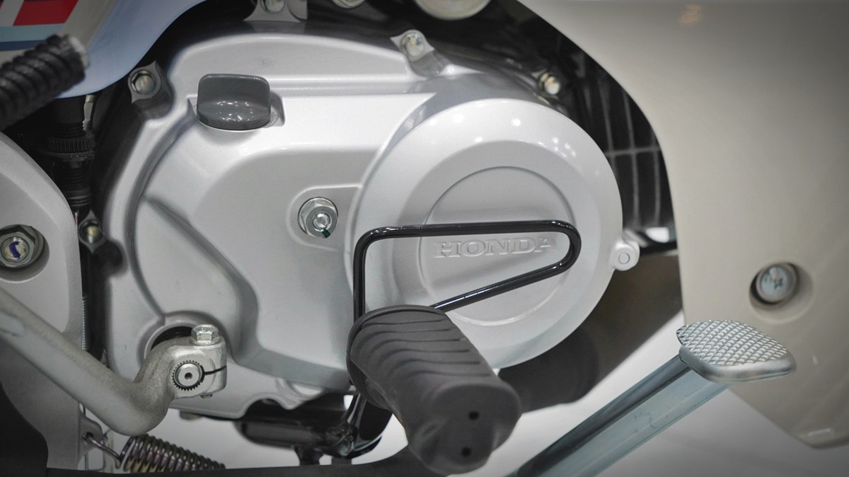 Honda Cub 110 Fujisan bản giới hạn tại Đồng Tháp - Thiết kế đậm chất Nhật Bản