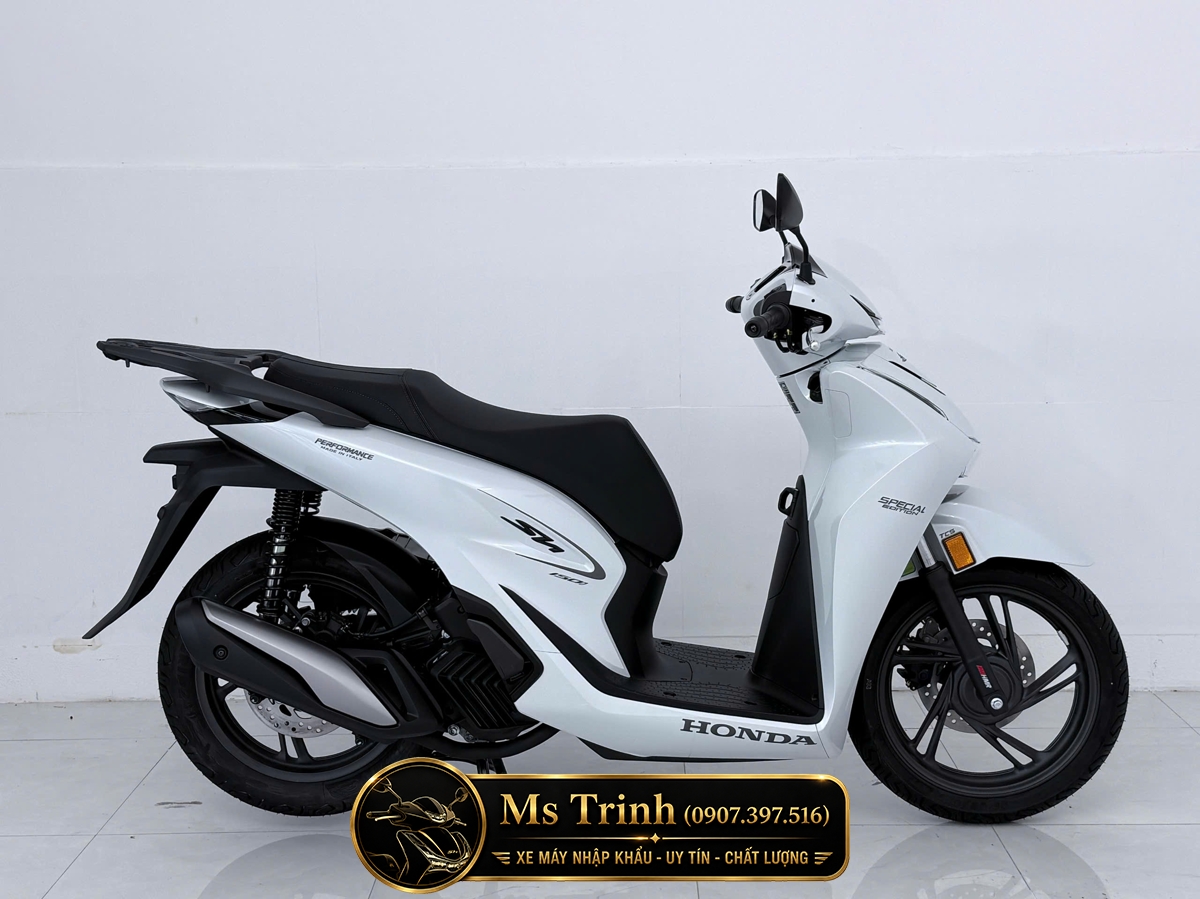 Honda SH150i Special Edition Standard nhập HMR Ý màu trắng tại Đồng Tháp: Giá trị nằm trong từng chi tiết nguyên bản