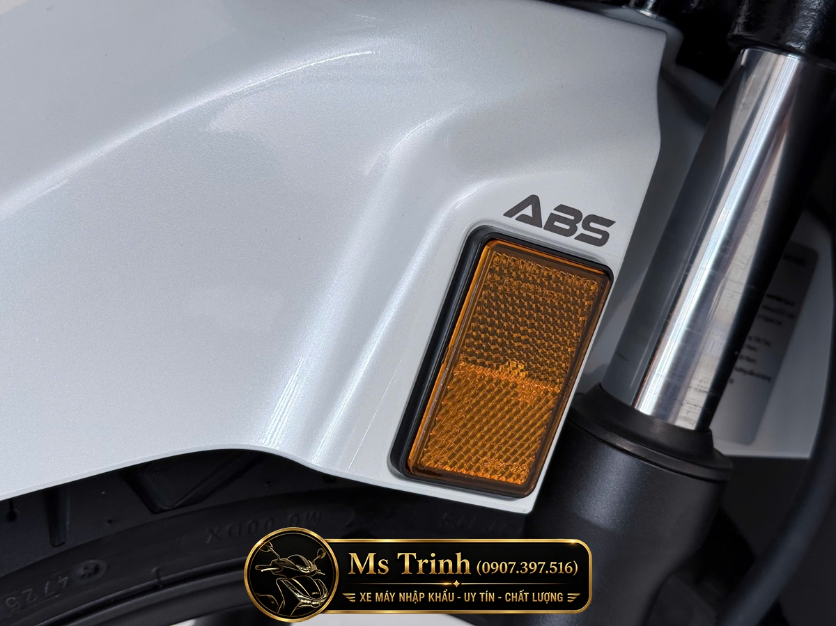 Honda SH150i Special Edition Standard nhập HMR Ý màu trắng tại Đồng Tháp: Giá trị nằm trong từng chi tiết nguyên bản
