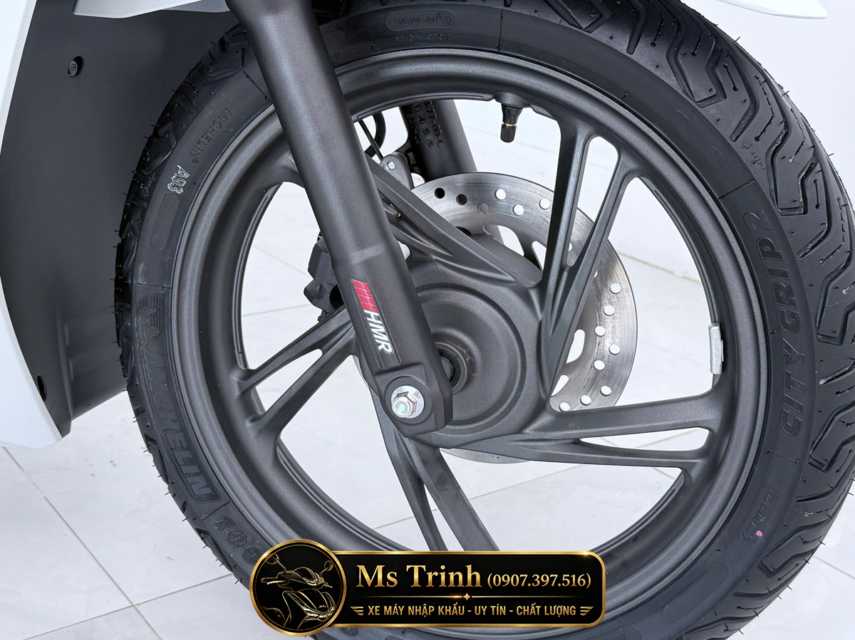 Honda SH150i Special Edition Standard nhập HMR Ý màu trắng tại Đồng Tháp: Giá trị nằm trong từng chi tiết nguyên bản