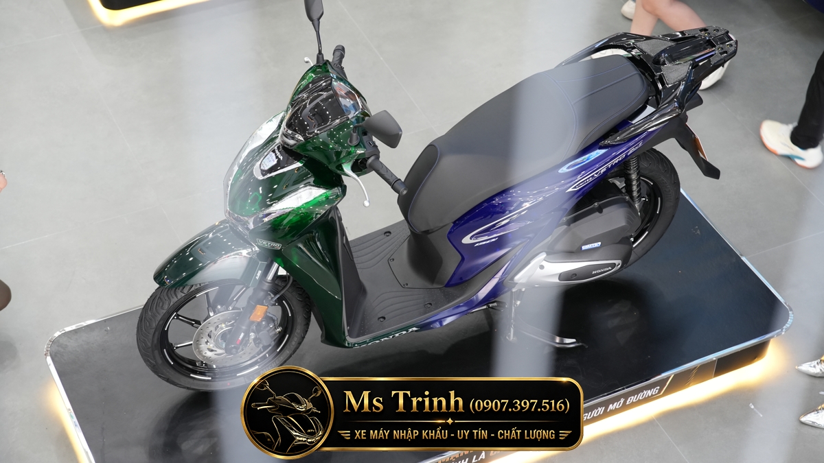 Honda SH150i Vetro Green - Sapphire tại Đồng Tháp: SH Ý Limited 200 xe