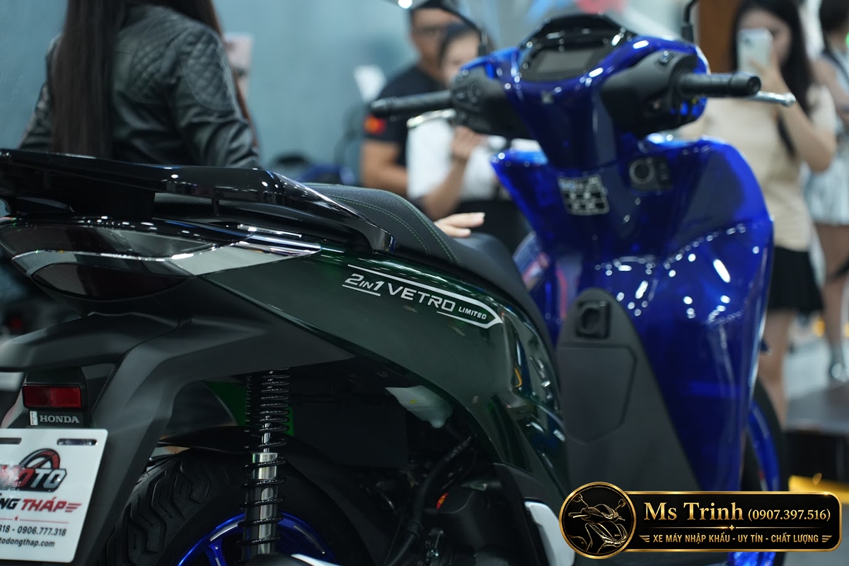 Honda SH150i Vetro Sapphire - Green tại Đồng Tháp: SH Ý 2 trong 1 giới hạn 200 xe