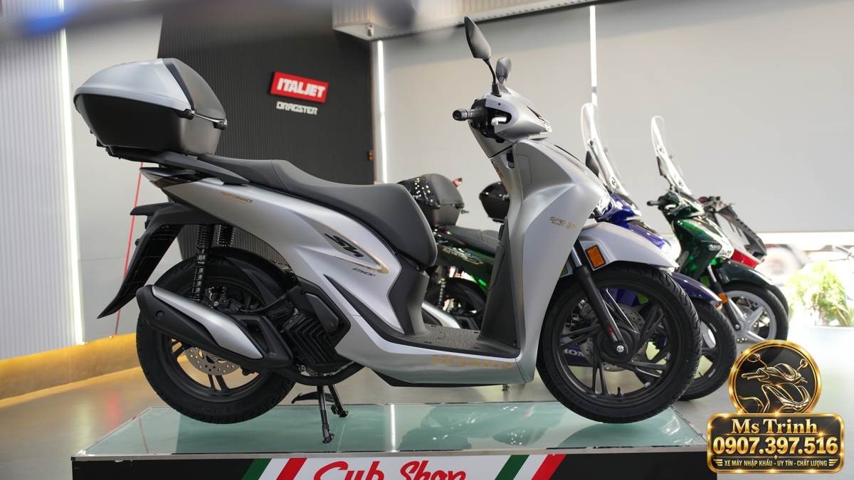 Honda SH150i Ý xám bạc 2027 tại Đồng Tháp - Nhập Ý, tem vàng sang trọng, giá tốt