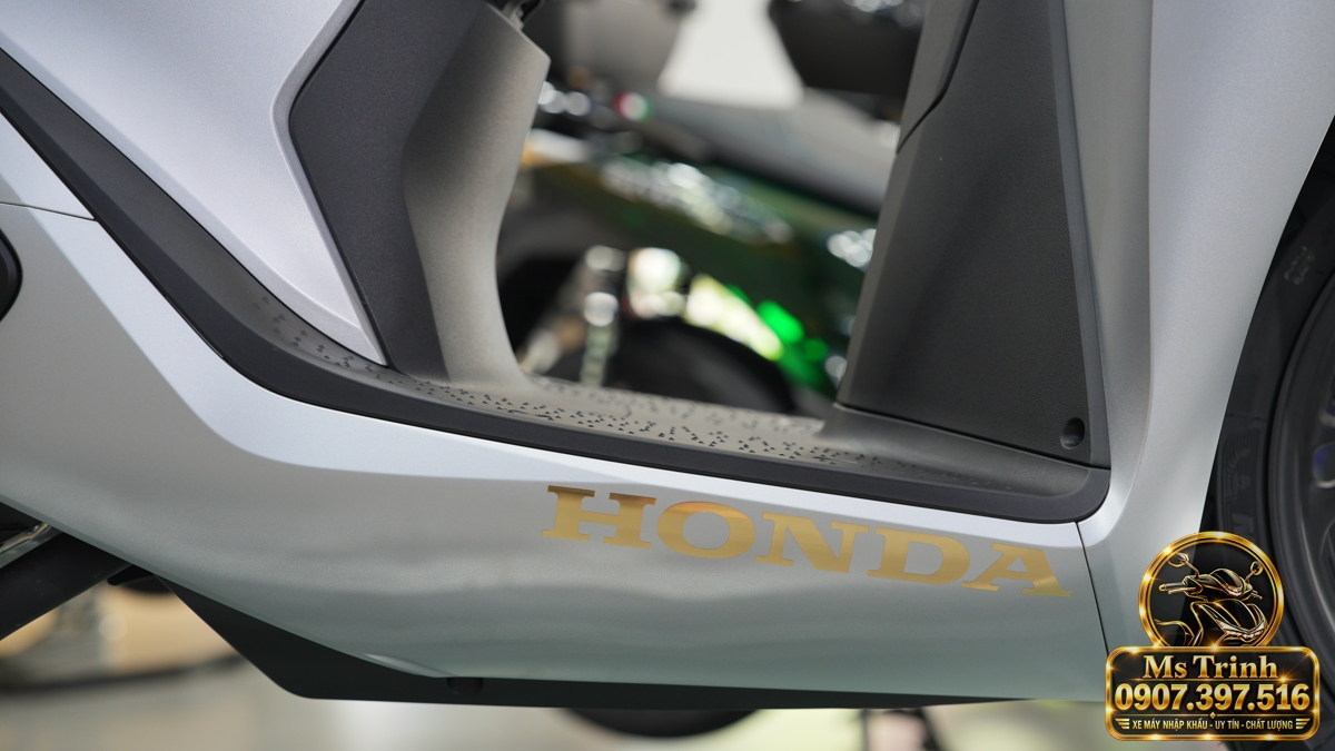 Honda SH150i Ý xám bạc 2027 tại Đồng Tháp - Nhập Ý, tem vàng sang trọng, giá tốt