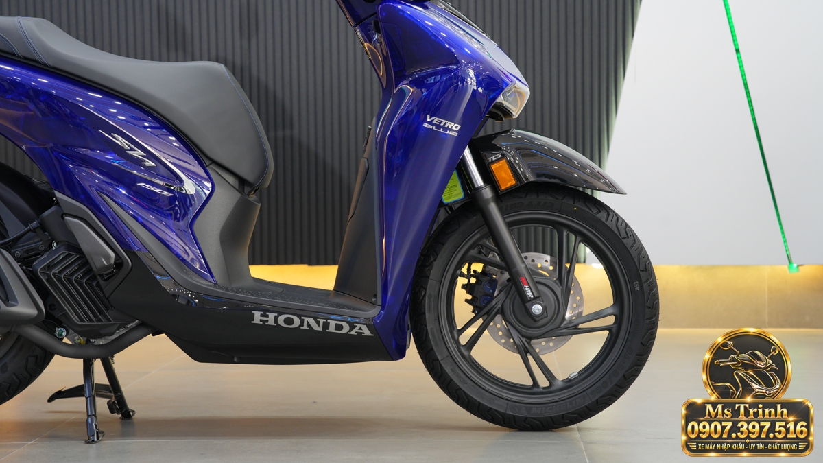 Honda SH150 Vetro Blue 2027 tại Đồng Tháp - Xanh Sapphire trong suốt, nhập Ý sang trọng