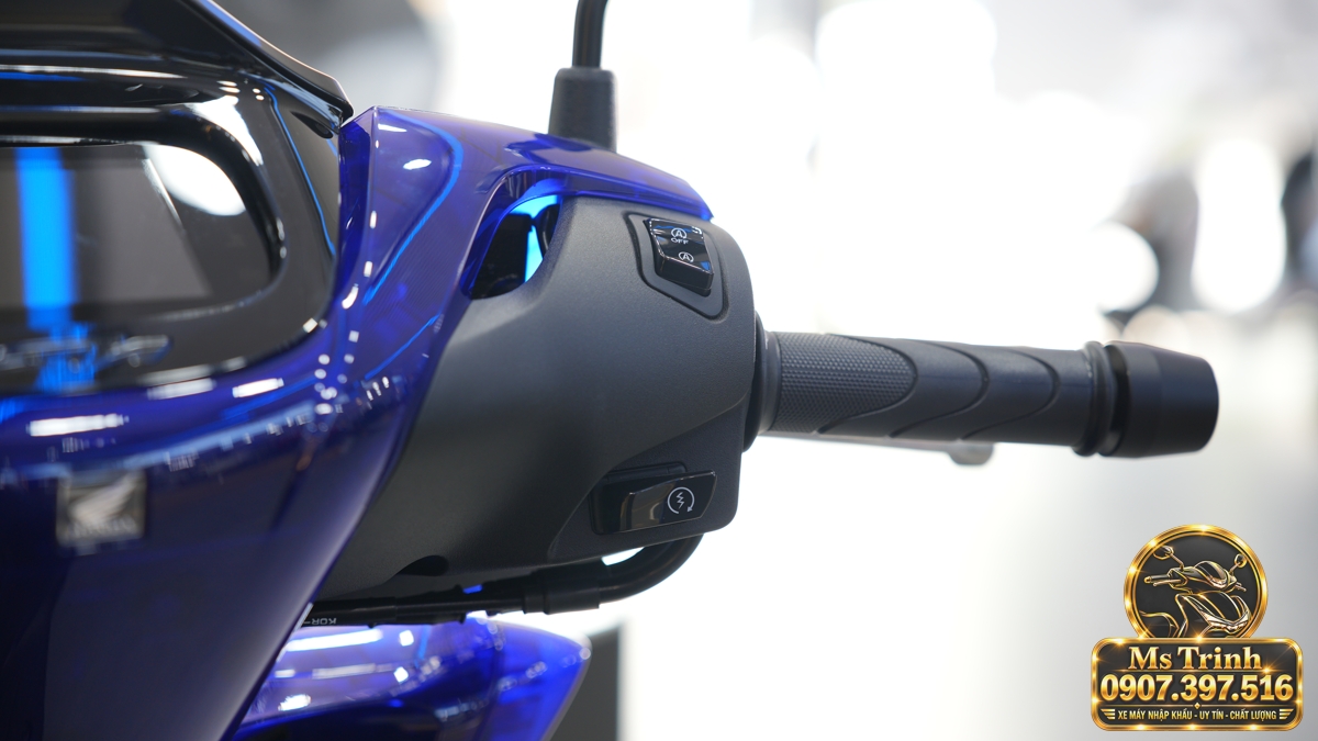 Honda SH150 Vetro Blue 2027 tại Đồng Tháp - Xanh Sapphire trong suốt, nhập Ý sang trọng