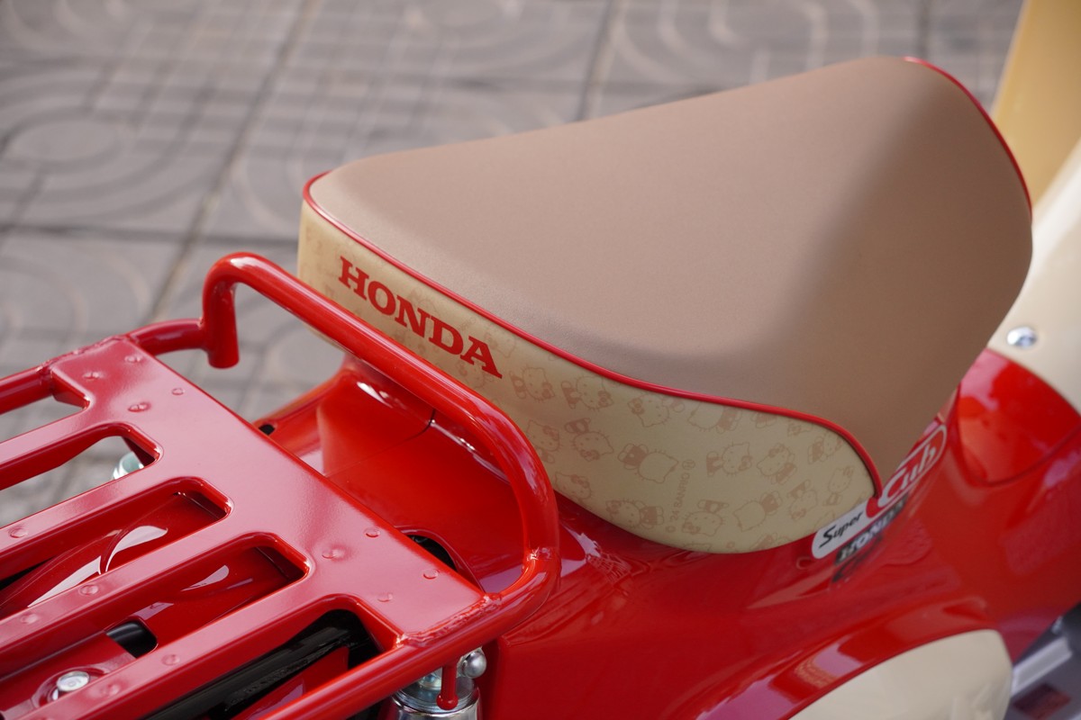 Honda Super Cub 50cc Hello Kitty Edition, Made In Japan, Hàng Hiếm tại Đồng Tháp