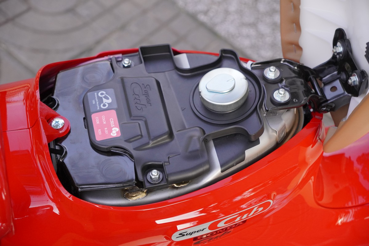 Honda Super Cub 50cc Hello Kitty Edition, Made In Japan, Hàng Hiếm tại Đồng Tháp