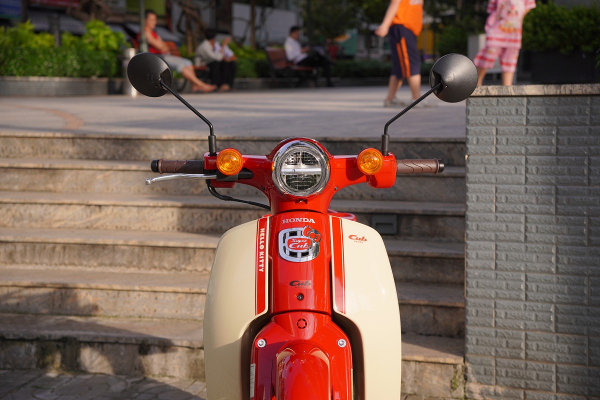 Honda Super Cub 50cc Hello Kitty Edition, Made In Japan, Hàng Hiếm tại Đồng Tháp