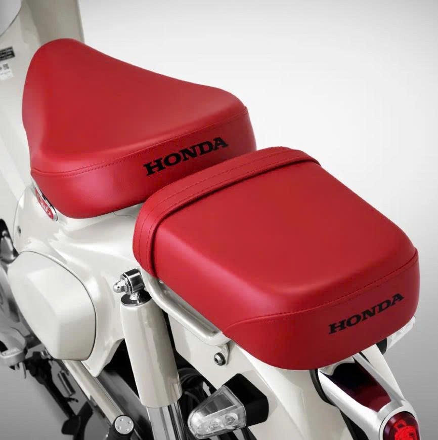 Honda Super Cub 125 Custom Edition Thái Lan 2025 màu trắng tại Đồng Tháp