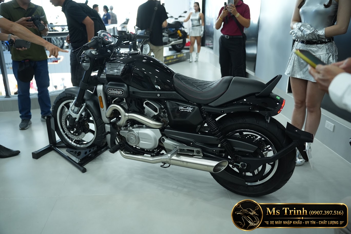 Hyosung GV350X tại Đồng Tháp - Cruiser 350cc Phong Cách Mỹ Cơ Bắp, Cá Tính