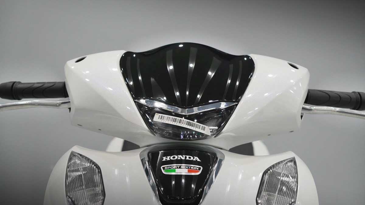 Honda SH150 trắng pha lê nhập Ý 2026 tại Đồng Tháp - Sport Edition chính ngạch, chuẩn chất Ý