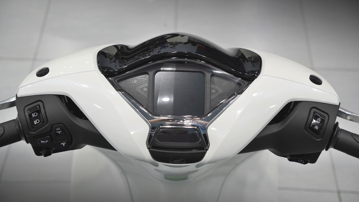 Honda SH150 trắng pha lê nhập Ý 2026 tại Đồng Tháp - Sport Edition chính ngạch, chuẩn chất Ý