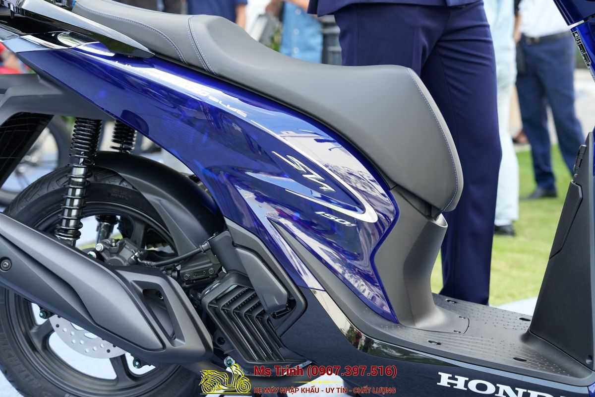 Honda SH150 Vetro Blue 2026 Limited Edition - Siêu phẩm SH Ý dàn áo xanh trong suốt cực hiếm tại Đồng Tháp