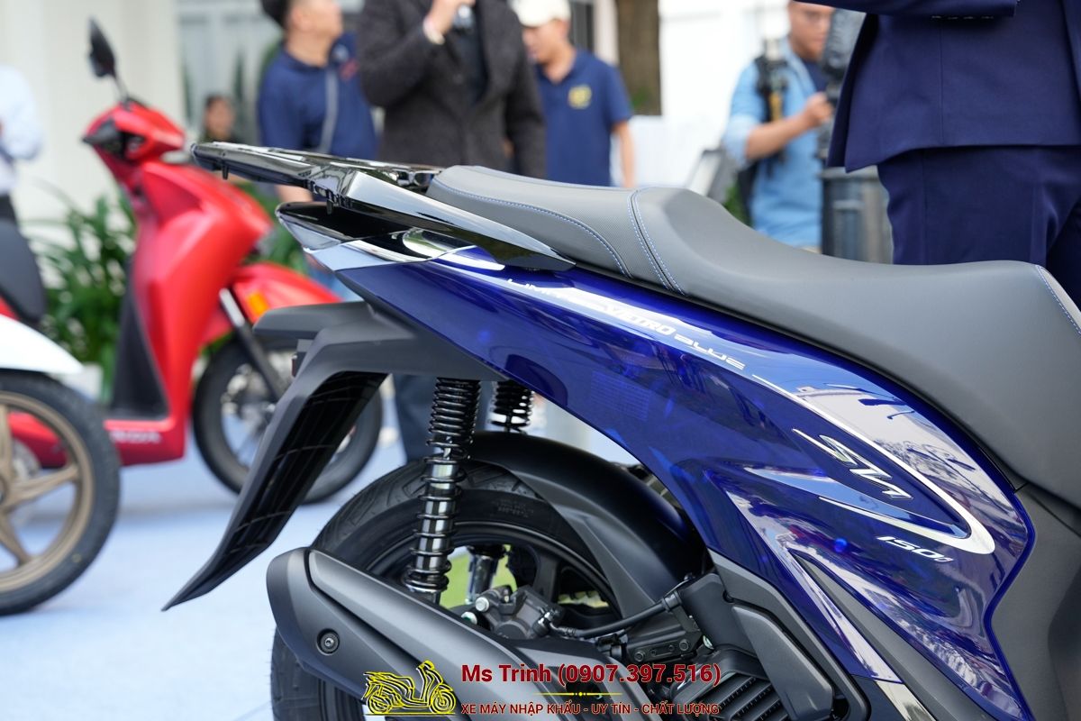Honda SH150 Vetro Blue 2026 Limited Edition - Siêu phẩm SH Ý dàn áo xanh trong suốt cực hiếm tại Đồng Tháp