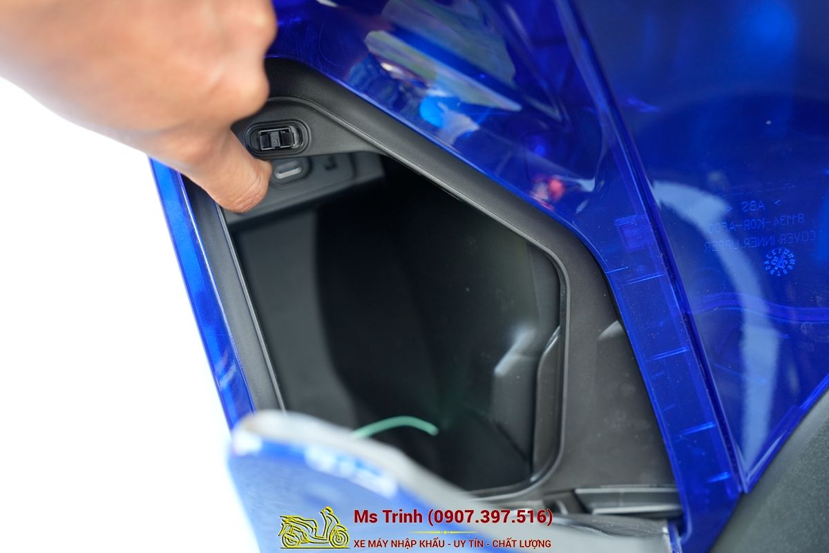 Honda SH150 Vetro Blue 2026 Limited Edition - Siêu phẩm SH Ý dàn áo xanh trong suốt cực hiếm tại Đồng Tháp