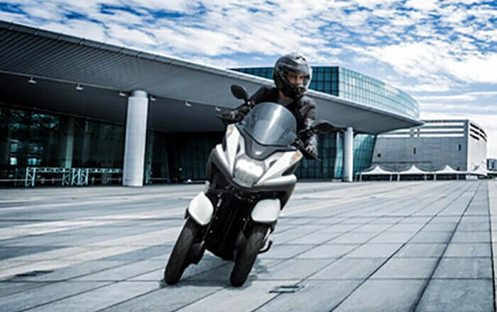 Yamaha Tricity 155 2025, Tay Ga bánh Kép Độc Đáo, Lần Đầu Tiên Có Tại Đồng Tháp