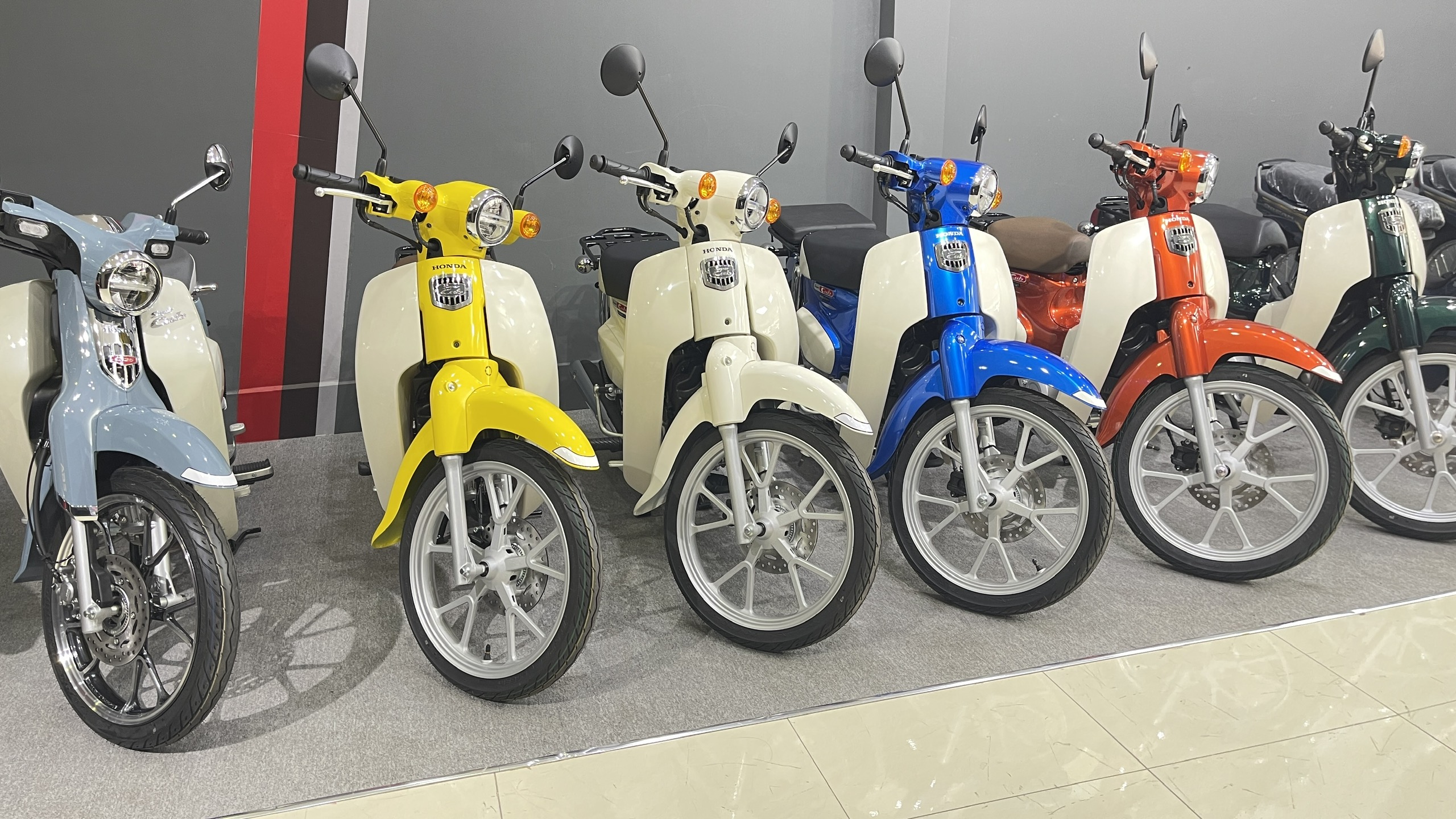 Honda Super Cub 110 ABS, Made In Japan, NK Chính Hãng, Hiếm tại Đồng Tháp