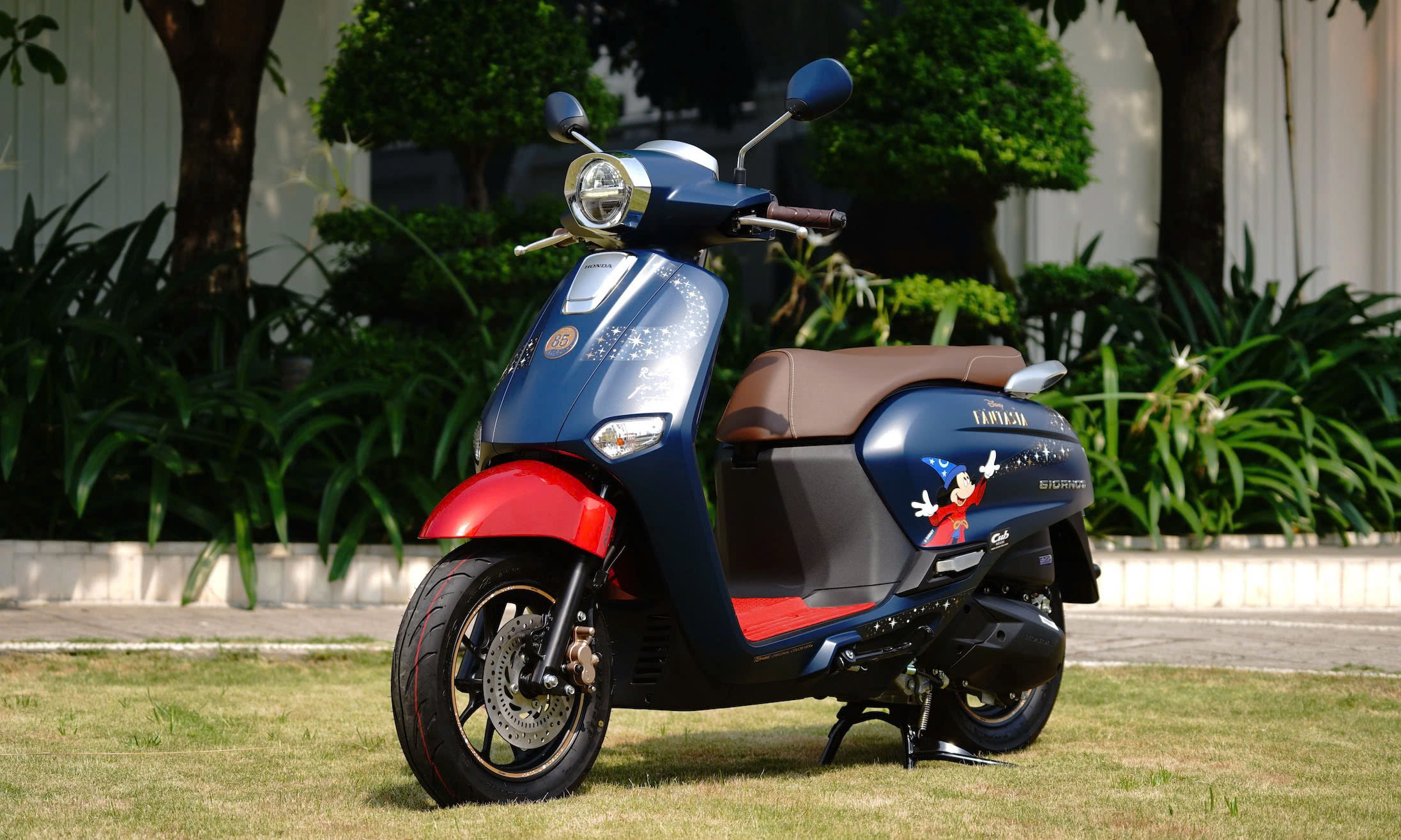 Honda Giorno+ Disney Fantasia 85, Bản Giới Hạn 2.000 xe tại Đồng Tháp