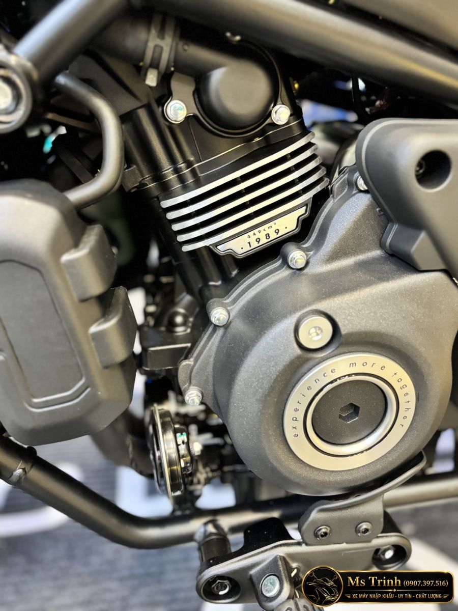 CFMOTO 450CL-C AMT: Ngoại hình cổ điển, tiện ích hiện đại