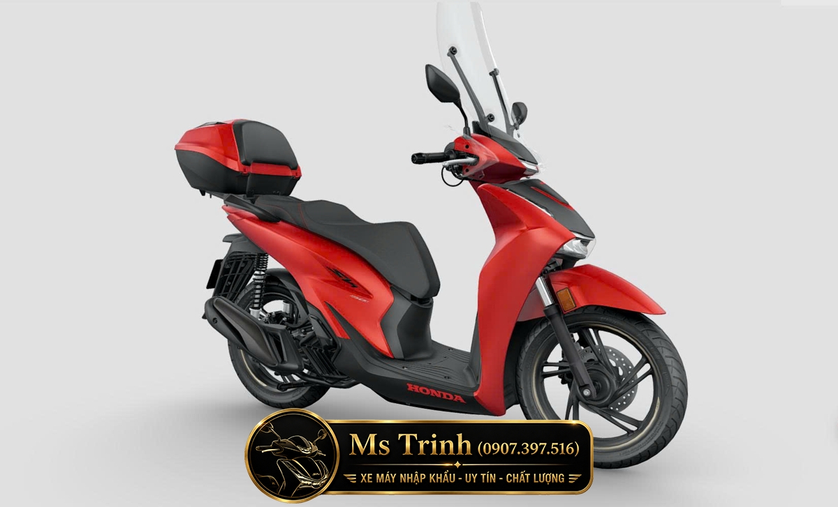 Honda SH150i Ý 2026 Standard màu đỏ Pearl nhập khẩu nguyên chiếc Honda SH150i Ý 2026 màu đỏ Pearl nhìn nghiêng bên trái với thân xe thanh lịch
