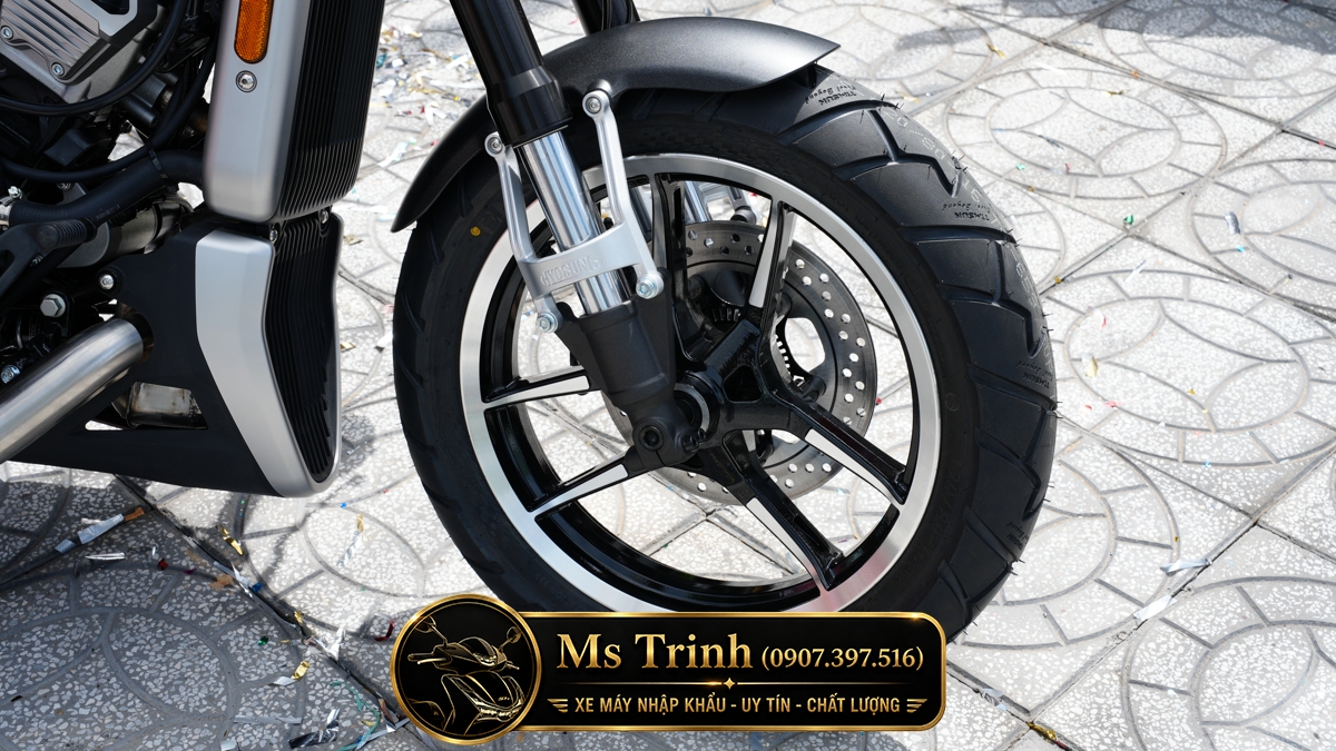 Xe trang bị ABS 2 kênh trước và sau