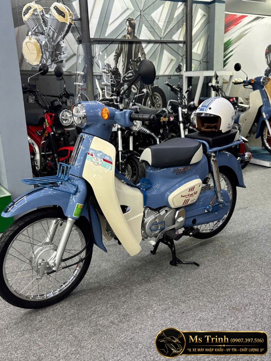 Mua Honda Super Cub 50 Final Edition Bonnie Blue bản Custom