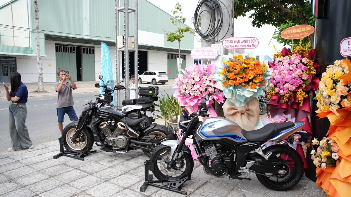 Moto Đồng Tháp chính thức khánh thành showroom xe máy cao cấp ngày 28/7/2026
