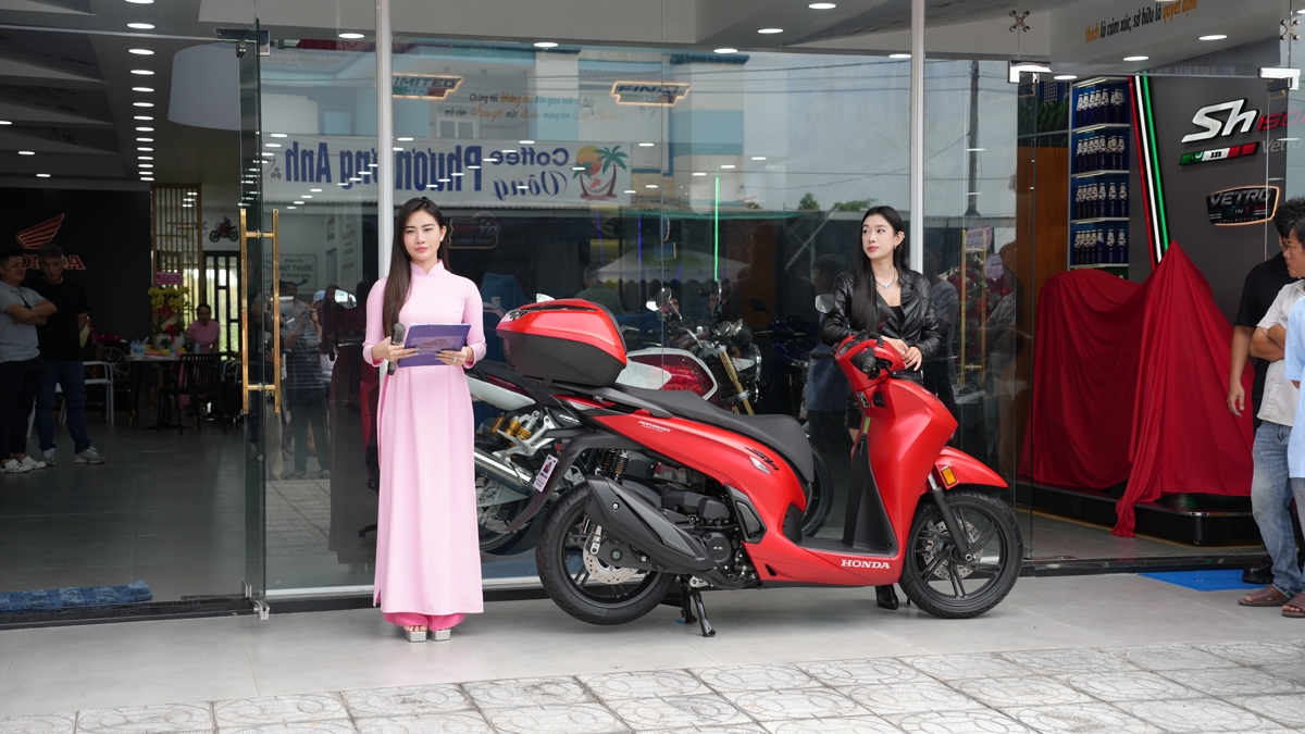 Moto Đồng Tháp chính thức khánh thành showroom xe máy cao cấp ngày 28/7/2026