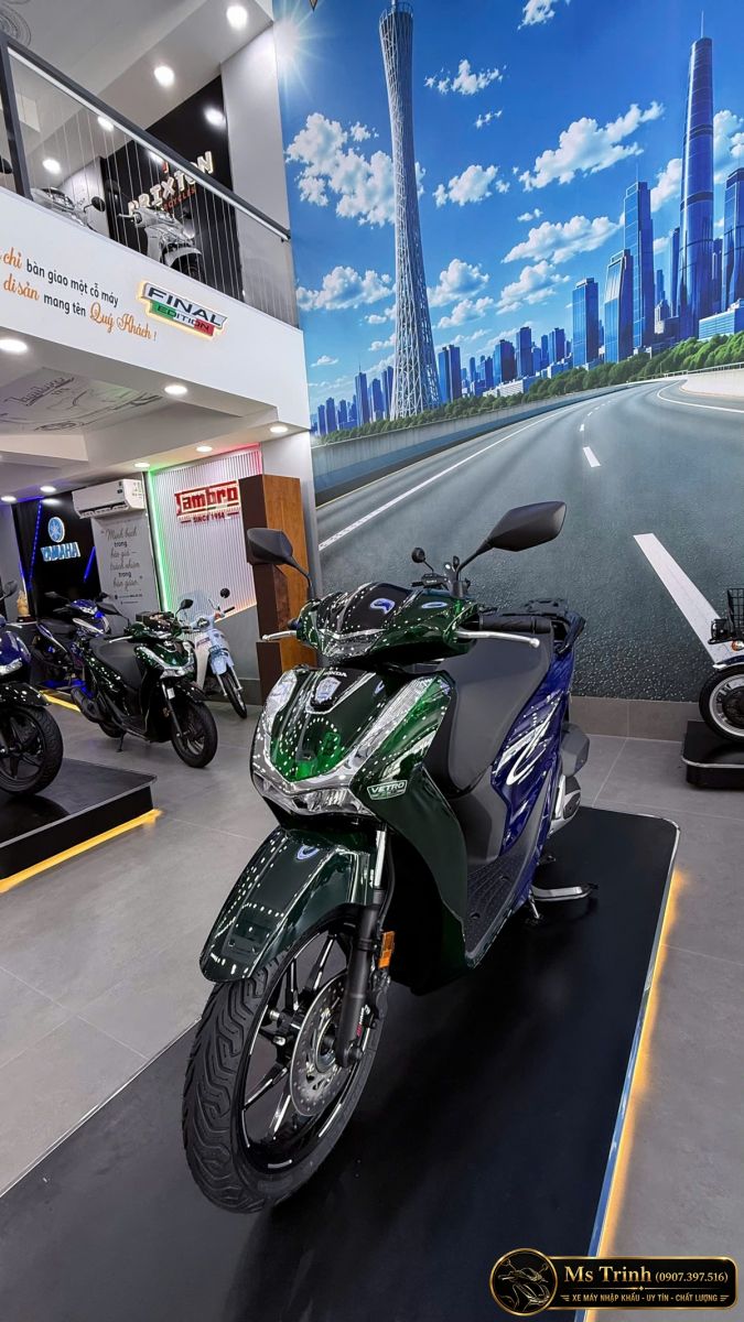 Honda SH150i Vetro xanh ngọc phối xanh dương tại Moto Đồng Tháp