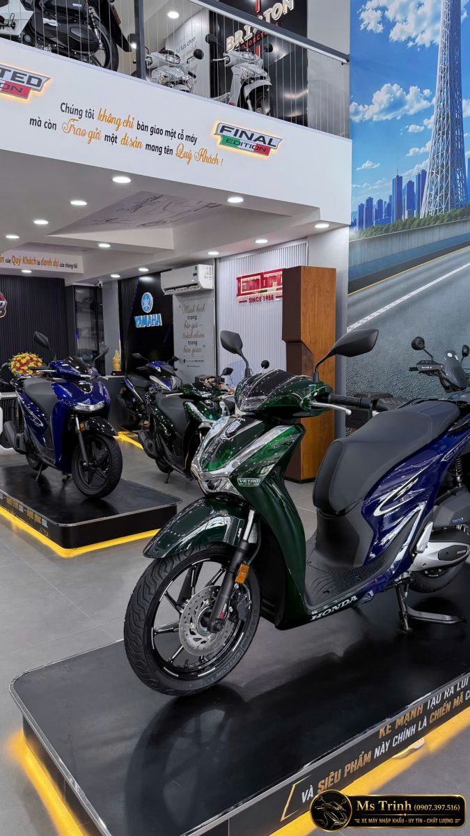 Honda SH150i Vetro và Honda SH150i Sporty trưng bày trong showroom Moto Đồng Tháp