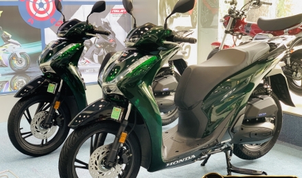 Honda SH150 Vetro Green – Khi “ông hoàng xe ga” khoác lên mình màu xanh lục bảo