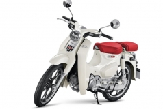 Honda Super Cub 125 Custom Edition Thái Lan 2025 màu trắng tại Đồng Tháp